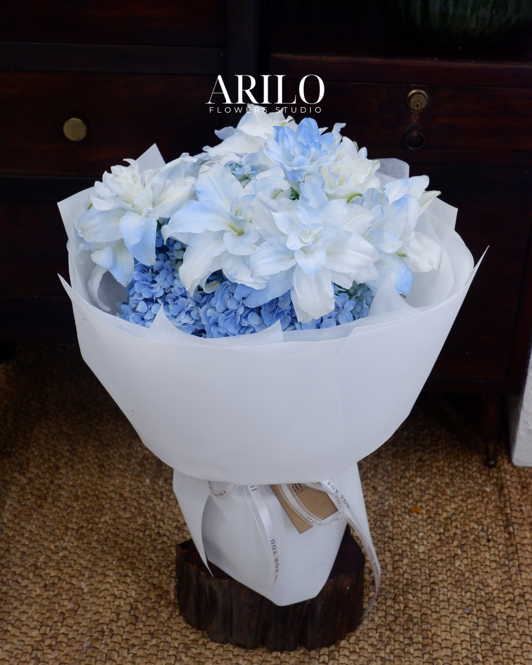 BÓ HOA ARILO - B127