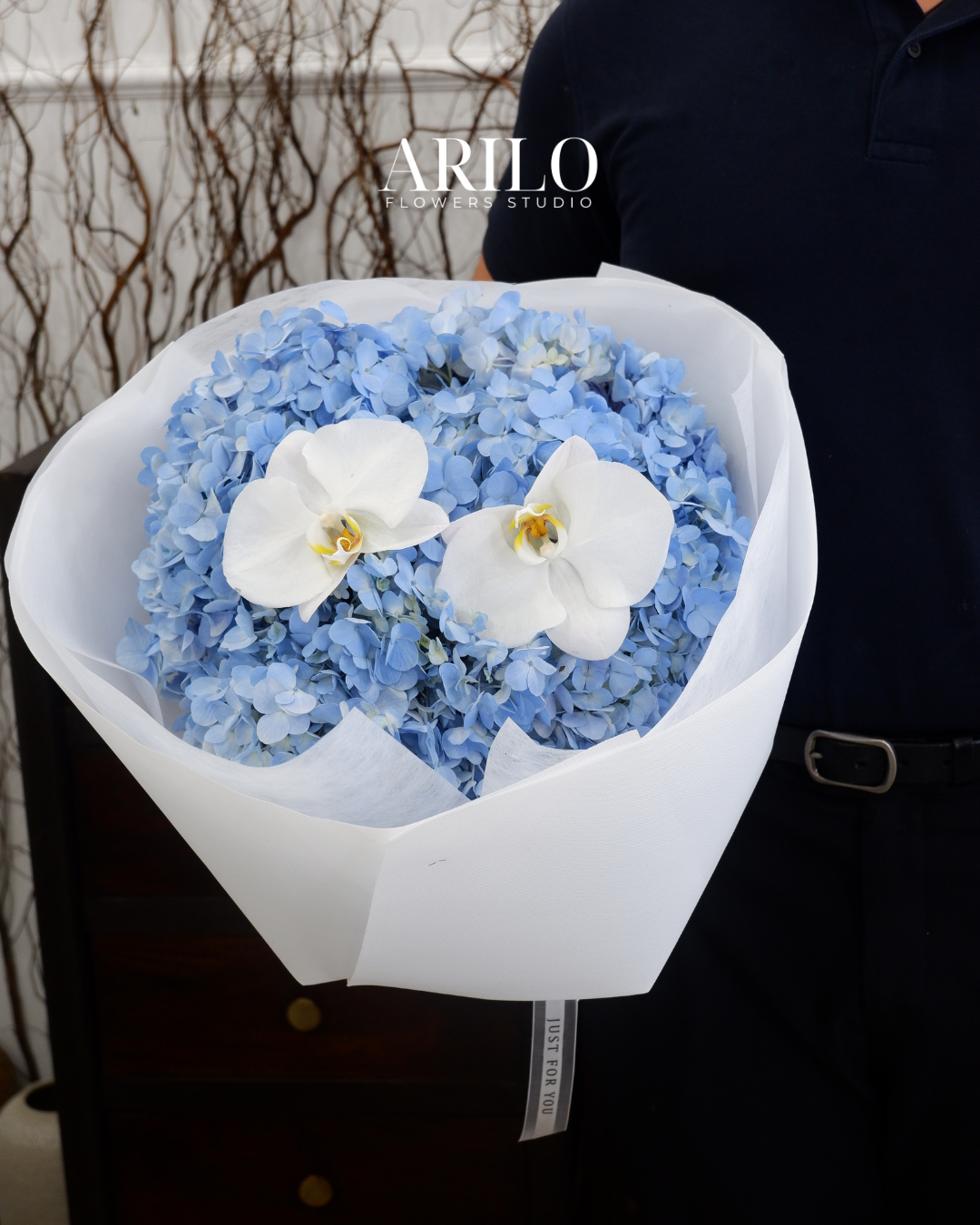 BÓ HOA ARILO – B124