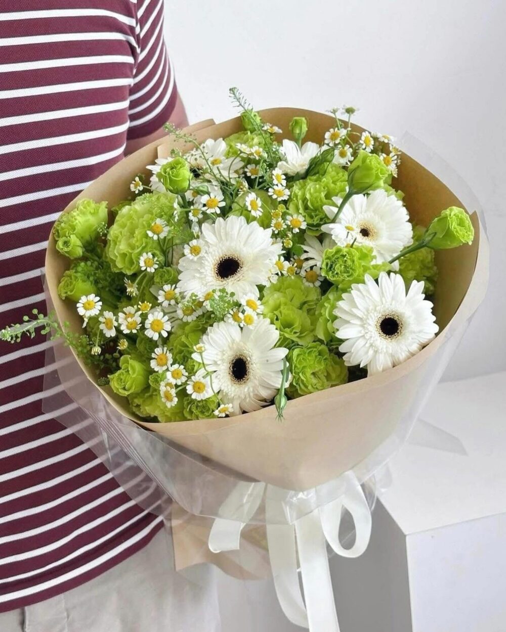 BÓ HOA CÁT TƯỜNG TRẮNG XANH TƯƠI MÁT - B09