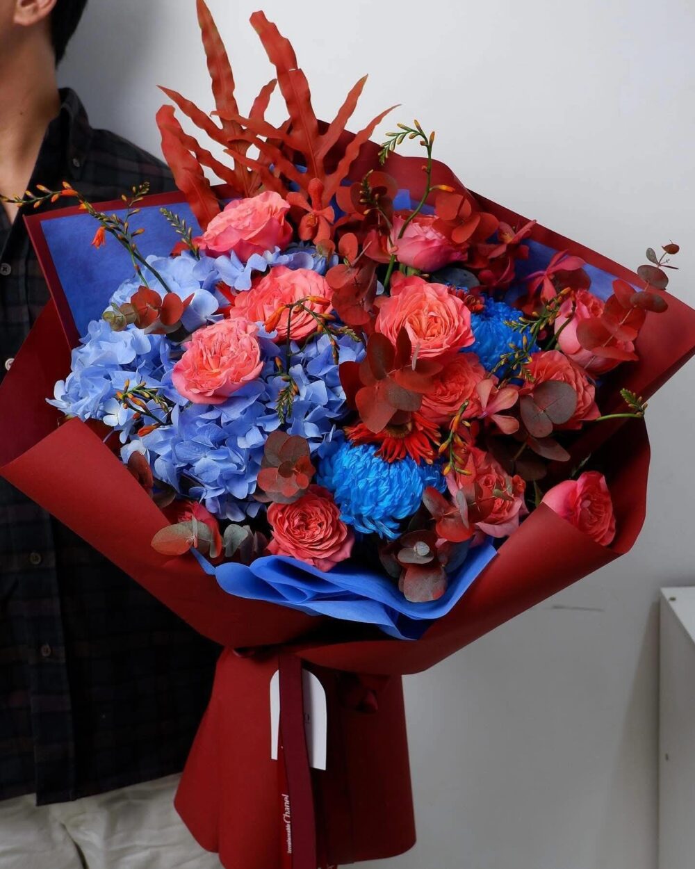 BÓ HOA CHÚC MỪNG SANG TRỌNG CHO SẾP NAM TẠI SÀI GÒN - B17