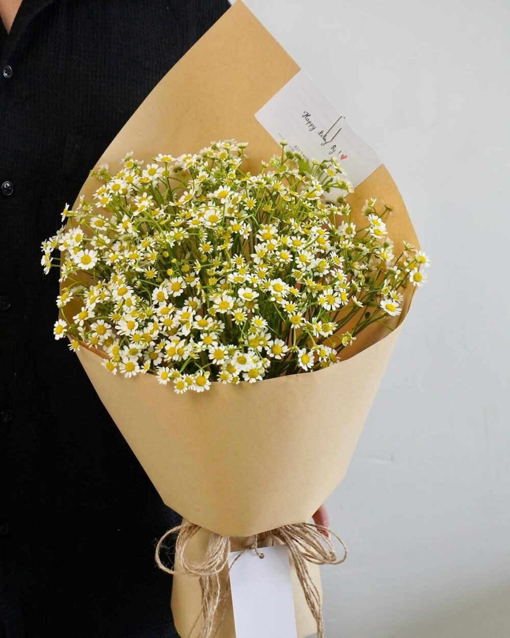 BÓ HOA CÚC TANA LỜI YÊU NHẸ NHÀNG TRONG TRẺO VÀ BỀN LÂU GIAO NHANH PHƯỜNG BÀN CỜ B35