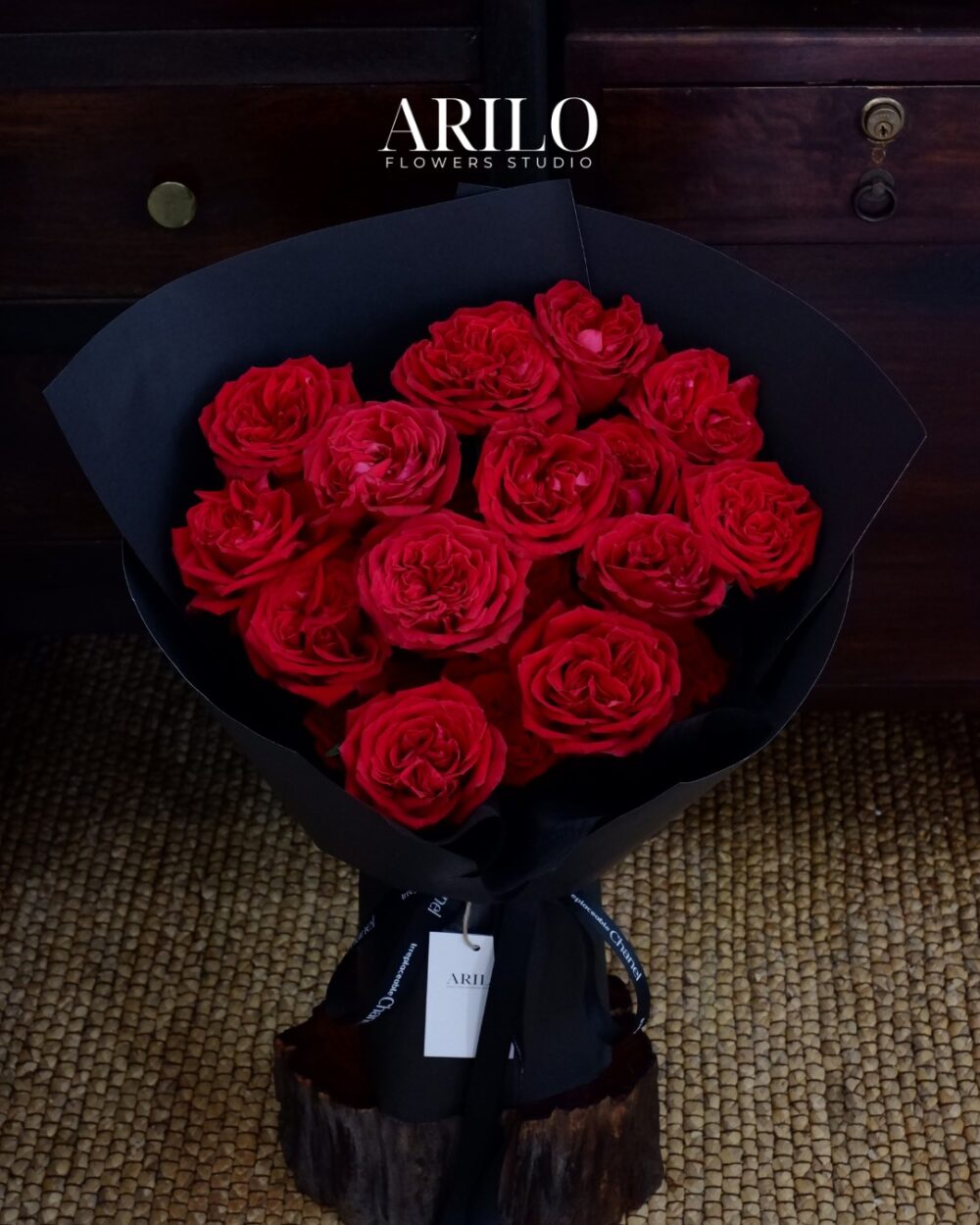 BÓ HOA HỒNG OHARA ĐỎ GÓI 1 MẶT VẺ ĐẸP SÂU LẮNG CỦA MỘT LỜI YÊU NGHIÊM TÚC B161