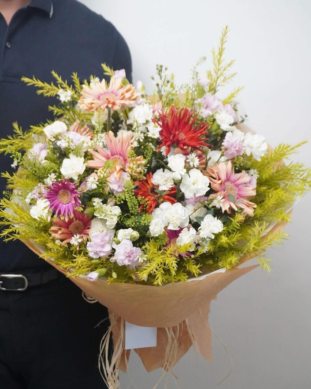 BÓ HOA SINH NHẬT PHONG CÁCH GARDEN RỰC RỠ NHƯ MỘT KHU VƯỜN NHỎ B44