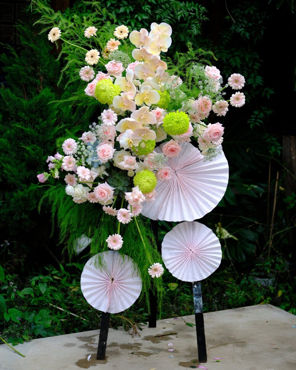 KỆ HOA KHAI TRƯƠNG PHONG CÁCH NGHỆ THUẬT VẺ ĐẸP THANH LỊCH VÀ TINH TẾ KT08