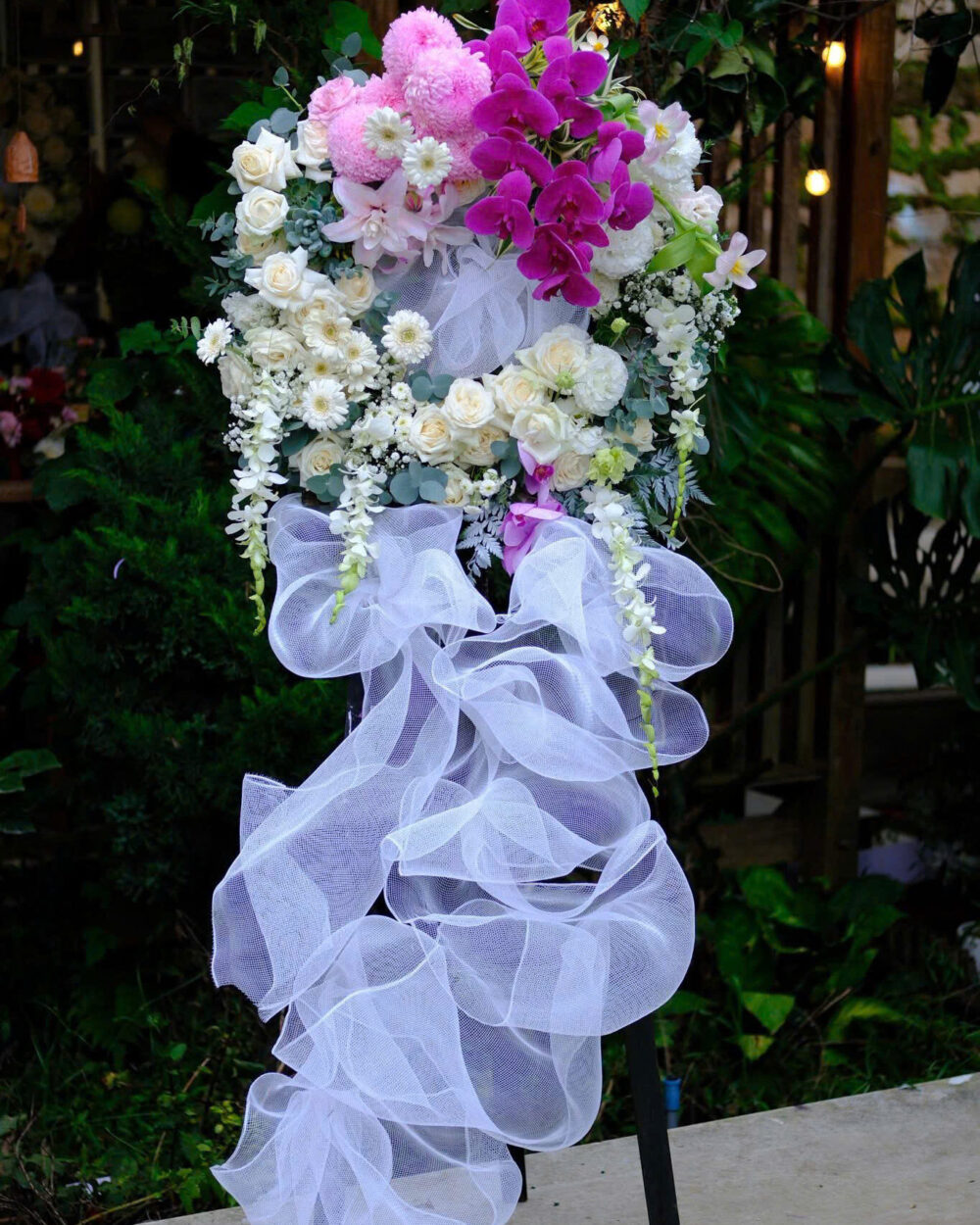 KỆ HOA CHIA BUỒN ARILO - CB03