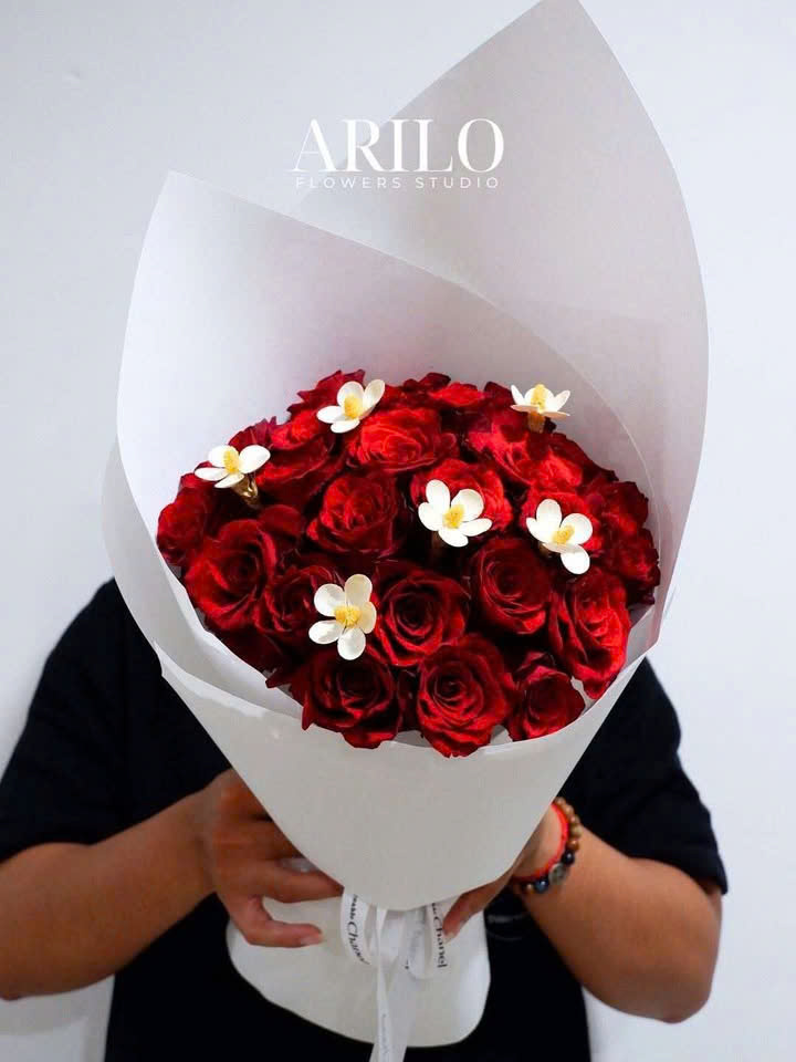 BÓ HOA ARILO - B120