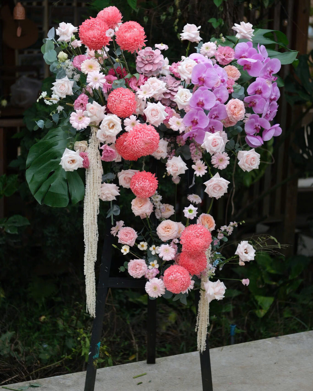 KỆ HOA KHAI TRƯƠNG ARILO - KT21