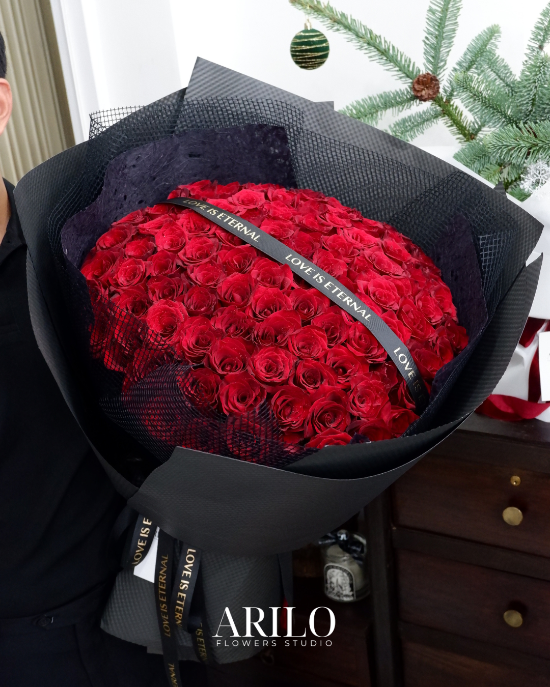 TOP 5 LÝ DO CHỌN HOA HỒNG ĐỎ KHI CẦU HÔN