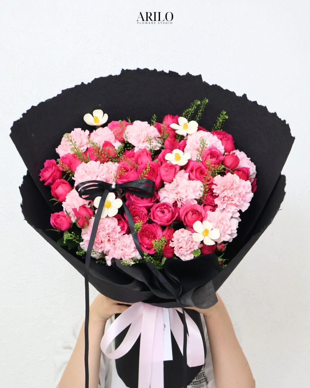 BÓ HOA 8:3 SOFIA VÀ FANG HỒNG TONE BACKPINK NỔI BẬT VÀ QUYỀN LỰC CHO NGÀY TÔN VINH PHÁI ĐẸP B397