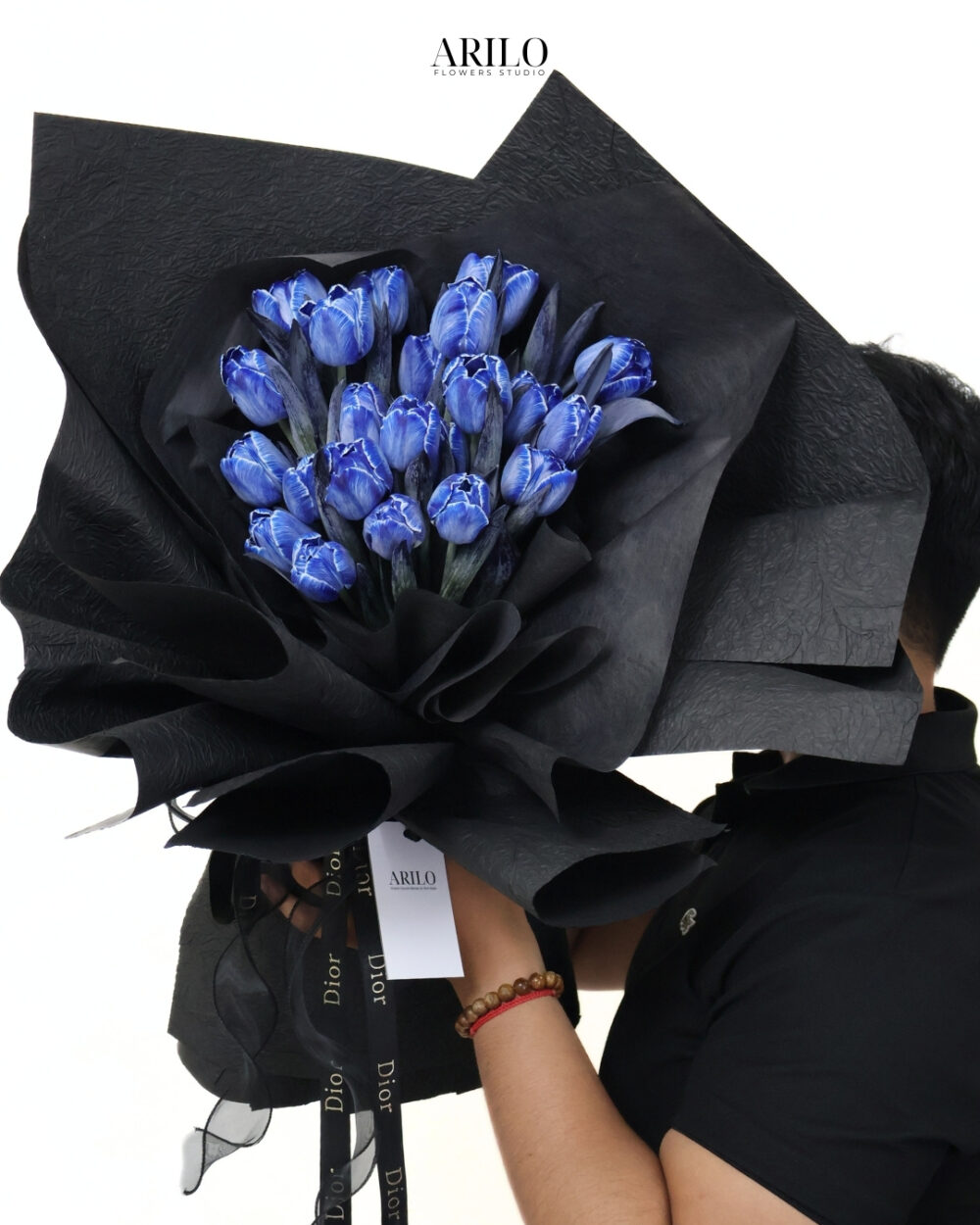 BÓ HOA TỎ TÌNH TULIP XANH DƯƠNG HOT TREND LỜI YÊU ĐẦY BÍ ẨN VÀ TINH TẾ B413