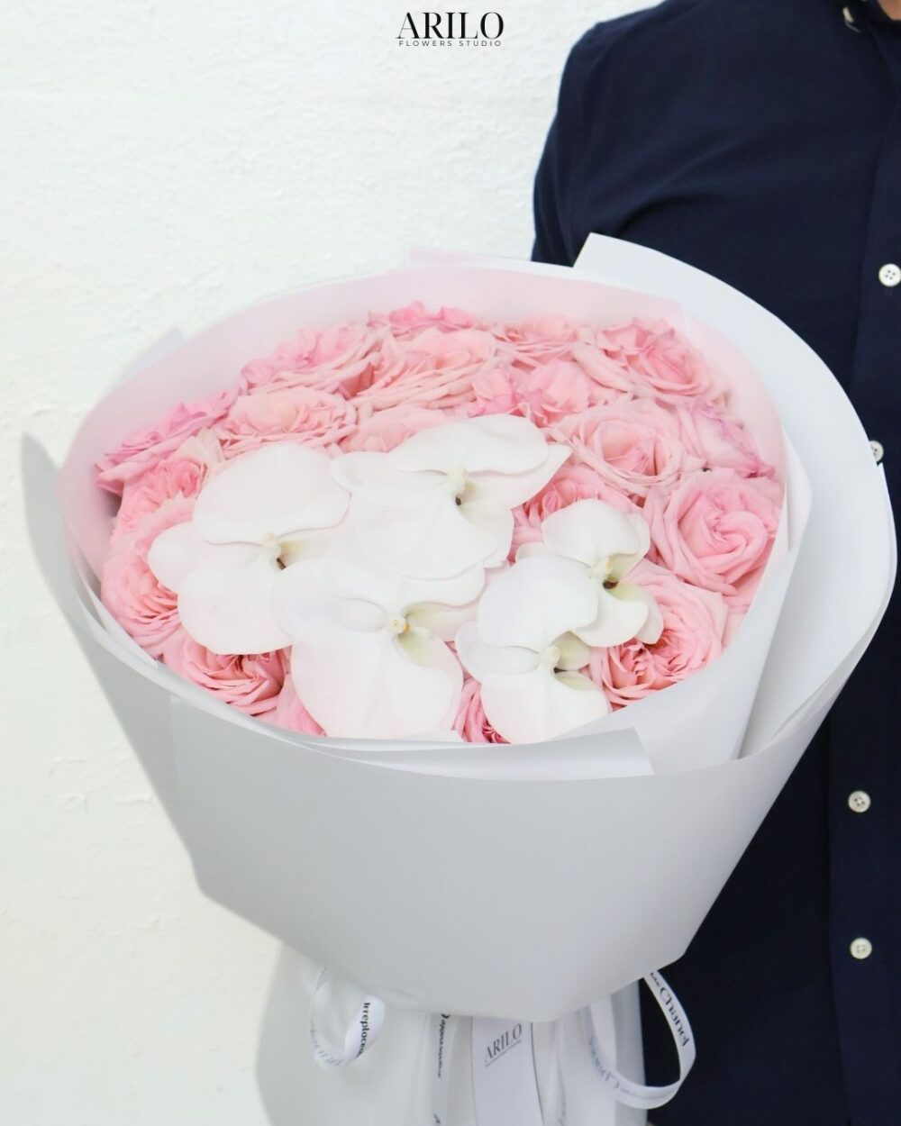 HOA VALENTINE BÓ HOA HỒNG OHARA PASTEL VÀ LAN HỒ ĐIỆP TINH KHÔI TẶNG NGƯỜI YÊU B360