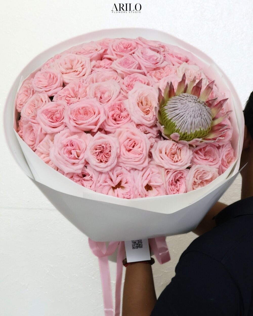 BÓ HOA HỒNG OHARA ĐIỂM NHẤN THẢO ĐƯỜNG HOÀNG ĐẾ VẺ ĐẸP NGỌT NGÀO KẾT HỢP CÁ TÍNH B504-01