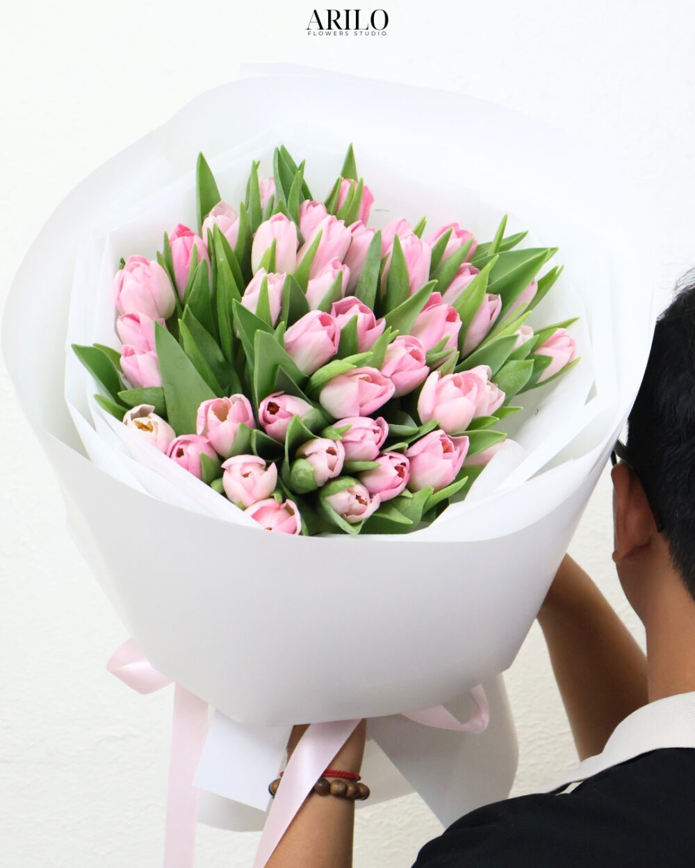 BÓ HOA TẶNG MẸ 50 HOA TULIP HỒNG NHẸ NHÀNG NHƯ MỘT LỜI CẢM ƠN B470