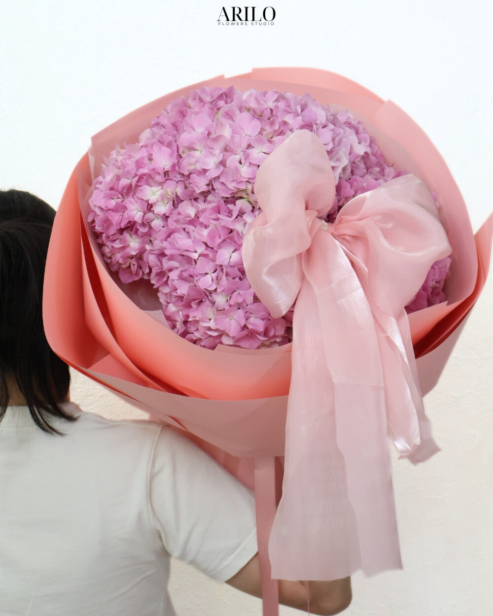 BÓ HOA TỎ TÌNH TÚ CẦU HỒNG NHẬP KHẨU VẺ ĐẸP NGỌT NGÀO CHO LỜI YÊU TINH TẾ B427