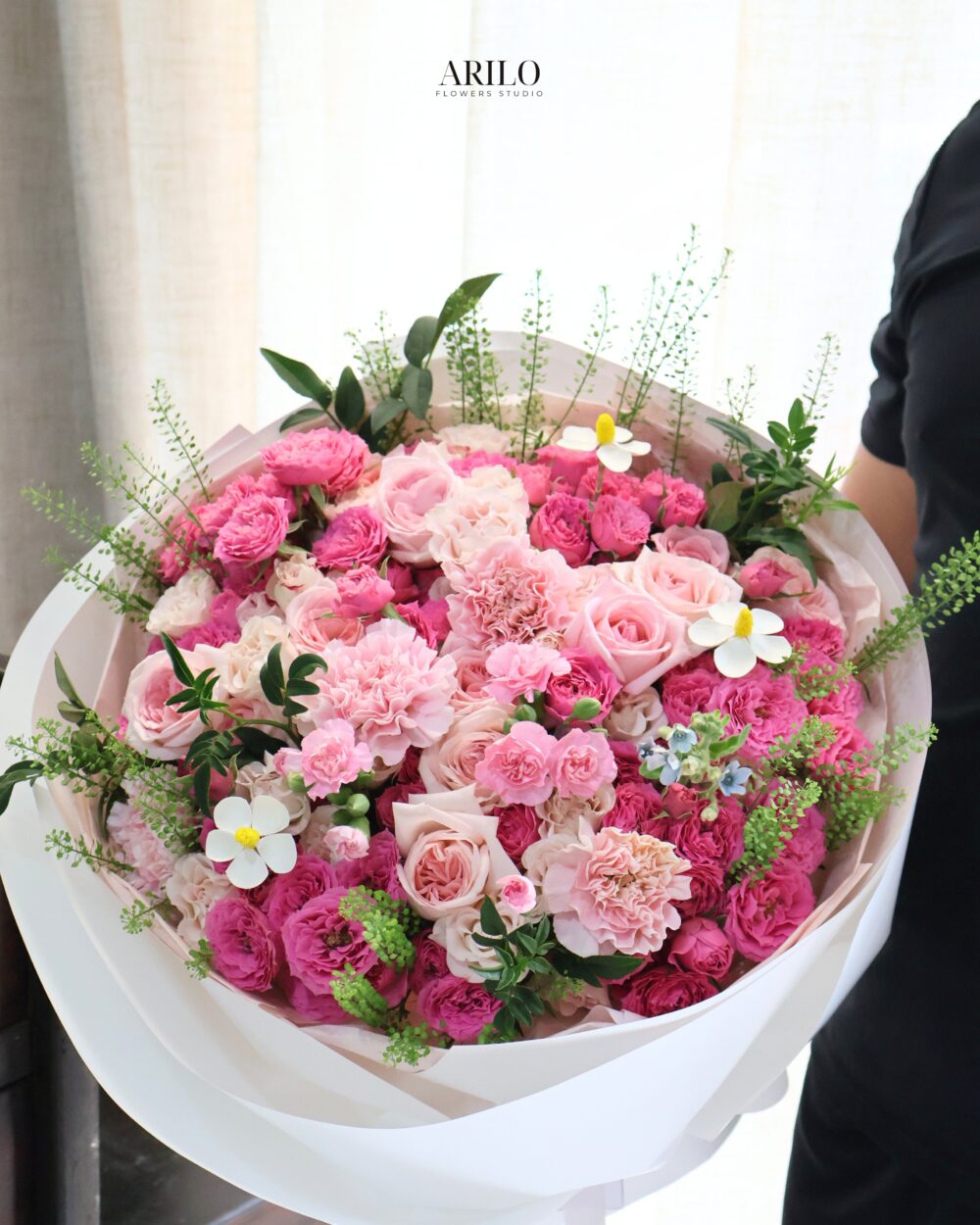 BÓ HOA HỒNG SOFIA MIX ĐẸP NHƯ KHÚC CA NGỌT NGÀO CỦA TÌNH YÊU VÀ NHỮNG ĐIỀU DỊU DÀNG B657