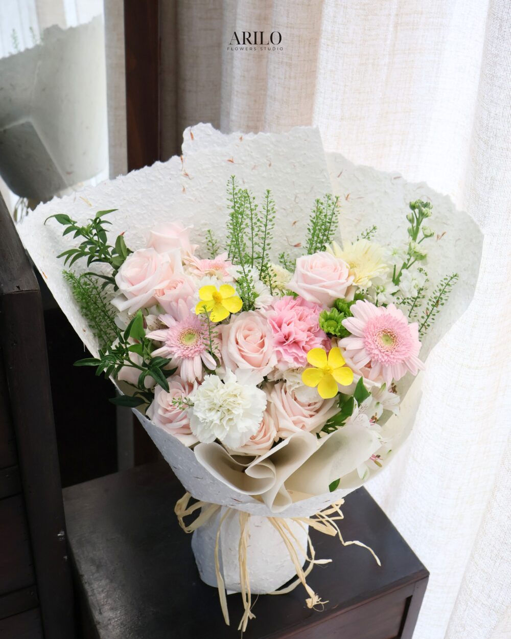 BÓ HOA MIX PASTEL NHẸ NHÀNG MÓN QUÀ NGỌT NGÀO DÀNH CHO NHỮNG ĐIỀU KHÓ NÓI THÀNH LỜI B662
