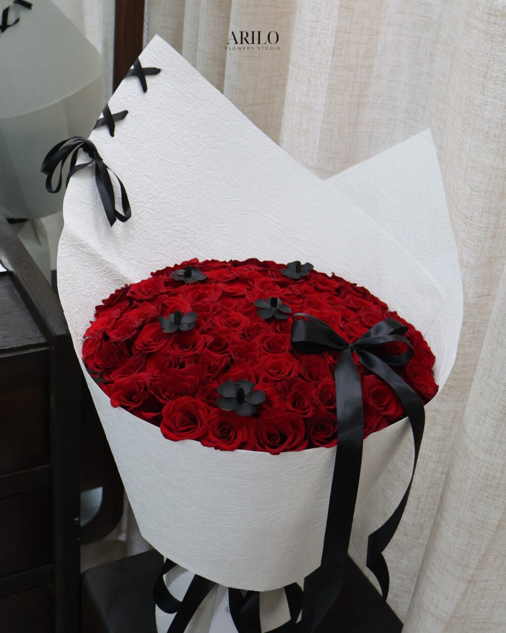BÓ HOA HỒNG ĐỎ CAO CẤP BIỂU TƯỢNG CỦA TÌNH YÊU NỒNG CHÁY VÀ LỜI HỨA TRỌN ĐỜI B731