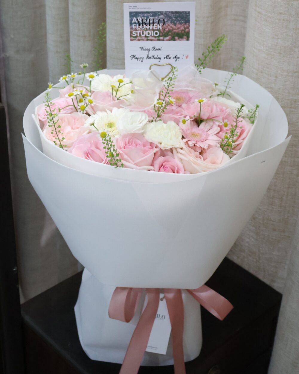 BÓ HOA TONE HỒNG PASTEL THANH LỊCH MÓN QUÀ NHẸ NHÀNG GỬI TRỌN YÊU THƯƠNG B727